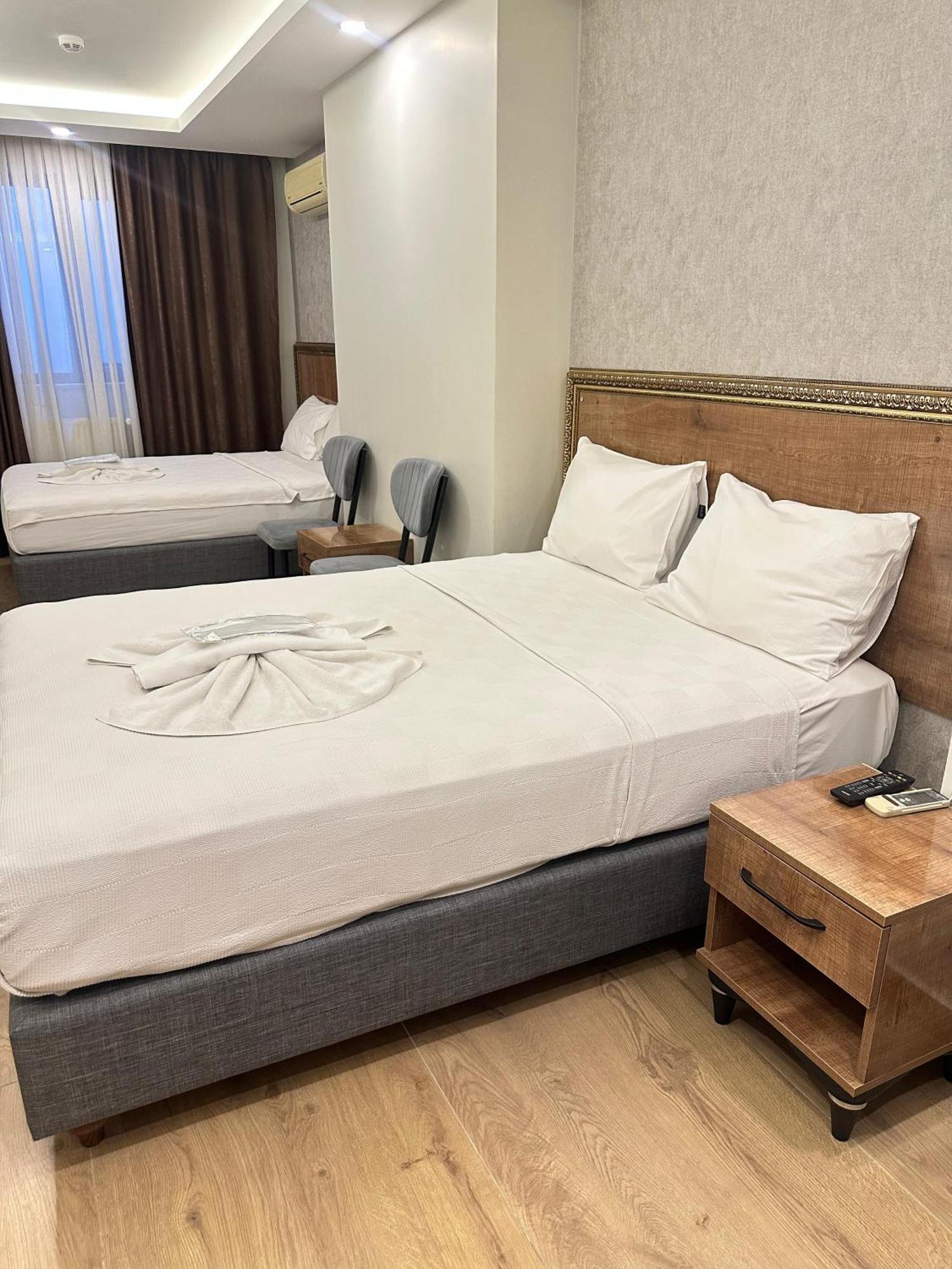Real Life Hotel